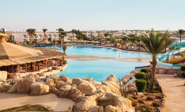 PYRAMISA BEACH RESORT SHARM EL SHEIKH